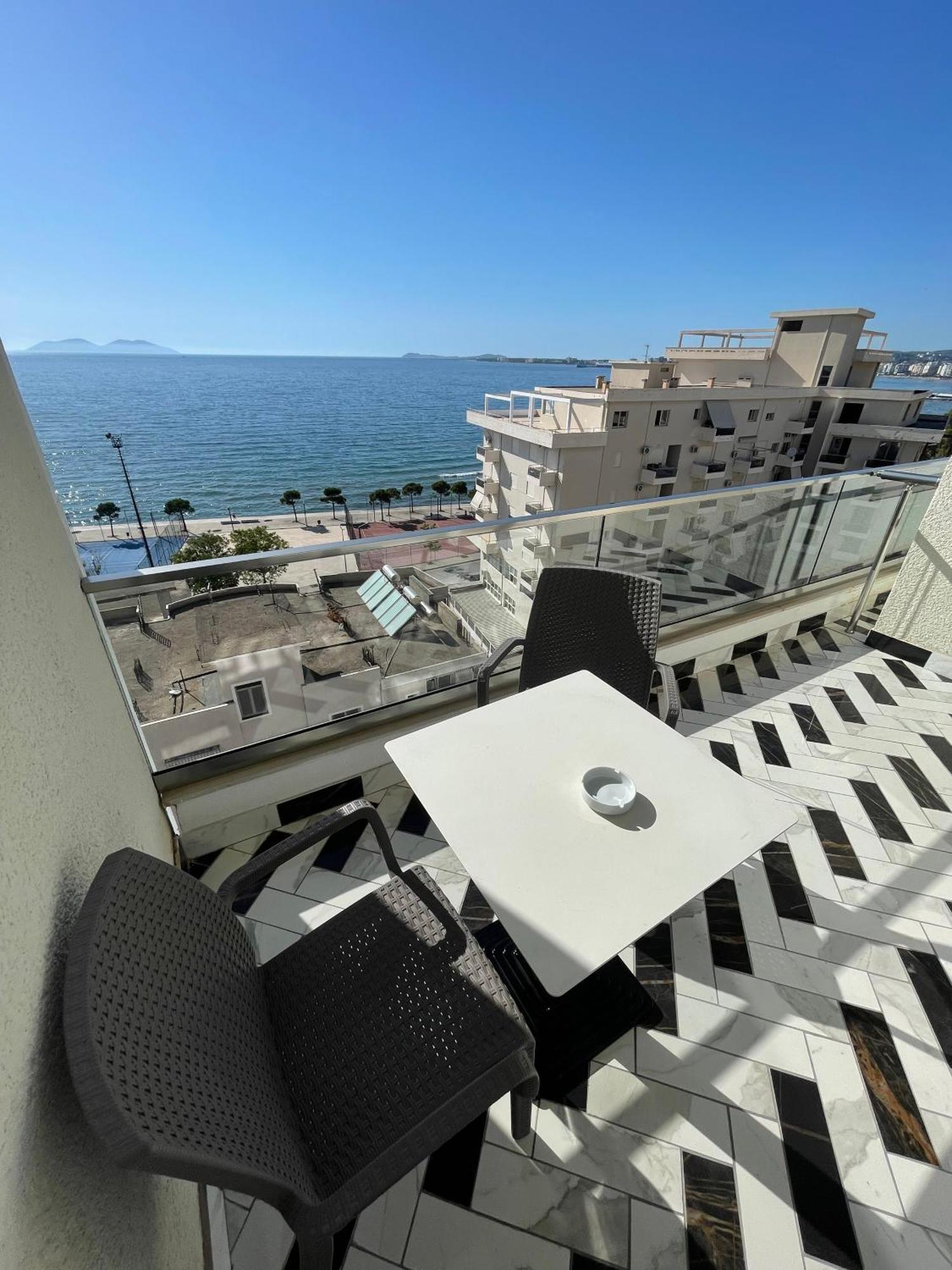 Hotel Britania Wlora Zewnętrze zdjęcie