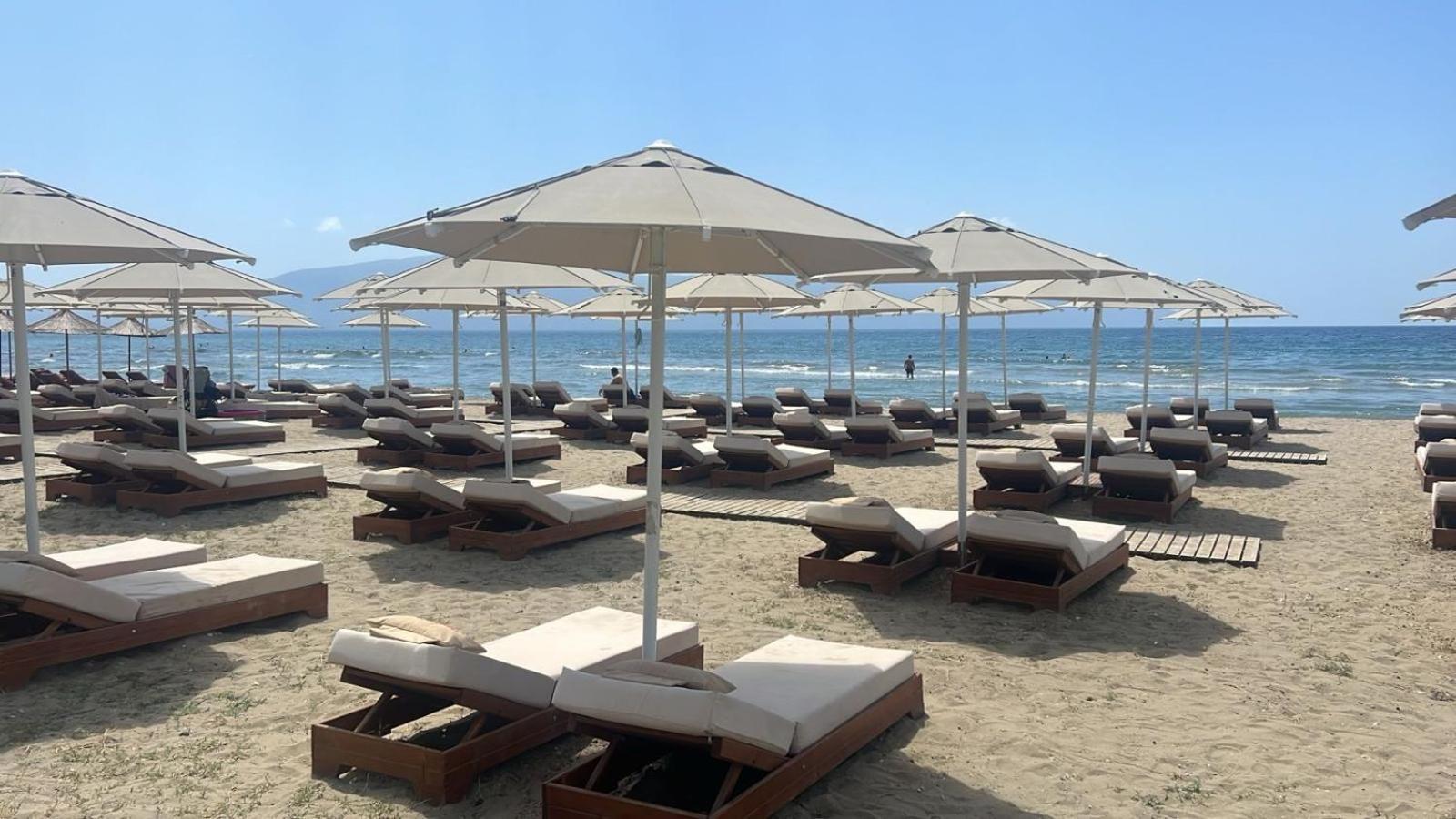 Hotel Britania Wlora Zewnętrze zdjęcie