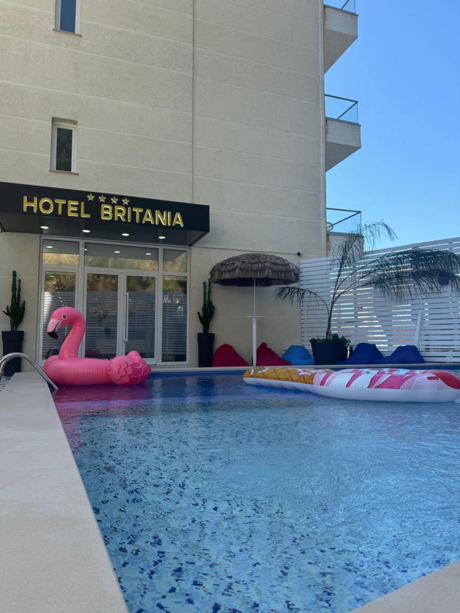 Hotel Britania Wlora Zewnętrze zdjęcie