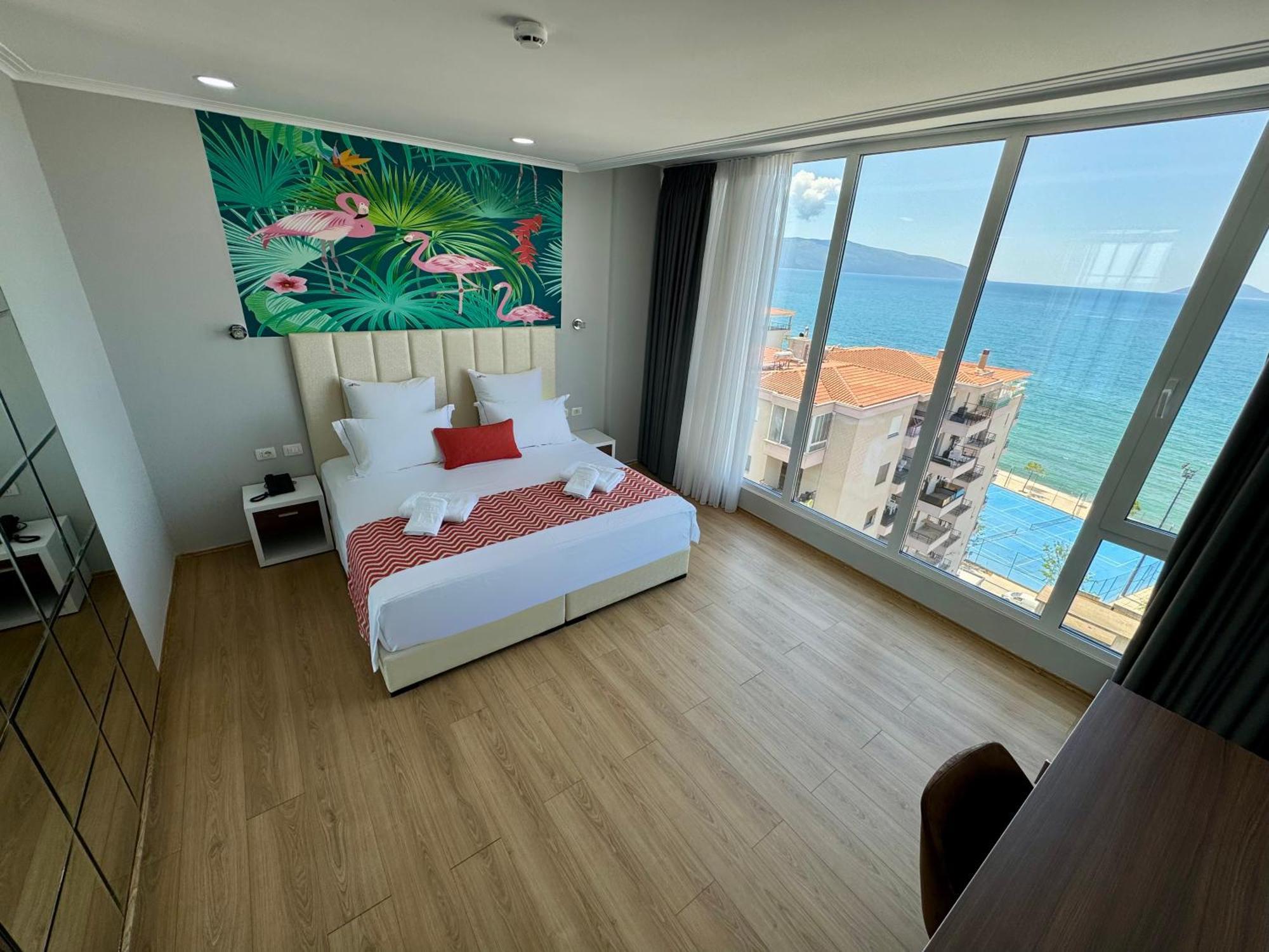 Hotel Britania Wlora Zewnętrze zdjęcie